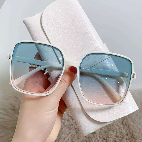 Vintage Oversized Square Sunglasses 2025 Women Fashion Gradient Outdoor Shades Retro Female Luxury Brand Design Eyewear 26Y0115