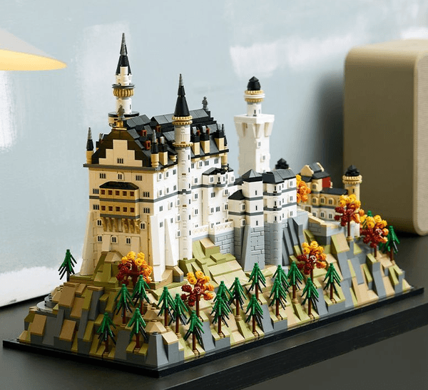2026 New 21063 City Castle Building Brick Model Toy Toy