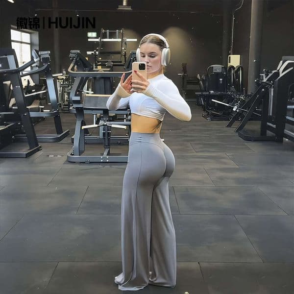 Hot Selling Quick Dry Straight Leg Pants Hip Lifting Slim Fit Quick Dry Slimming Wide Leg Fitness Sports Outdoor Wear Yoga Long Pants For Women