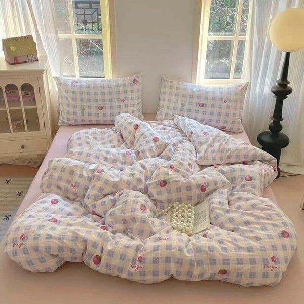 Girls Strawberry Bedding Sets 2025 New Queen Size Bed Sheet Duvet Cover Set With Pillowcase No Filling 26Y0116