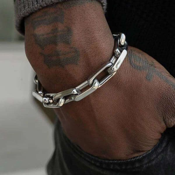 Valentine's Day Titanium Steel Hip-hop Bracelet OT BucklePunk Cuban Chain Bangle for Men'sWomen's Couple Anniversary Holiday Gift 26W0116