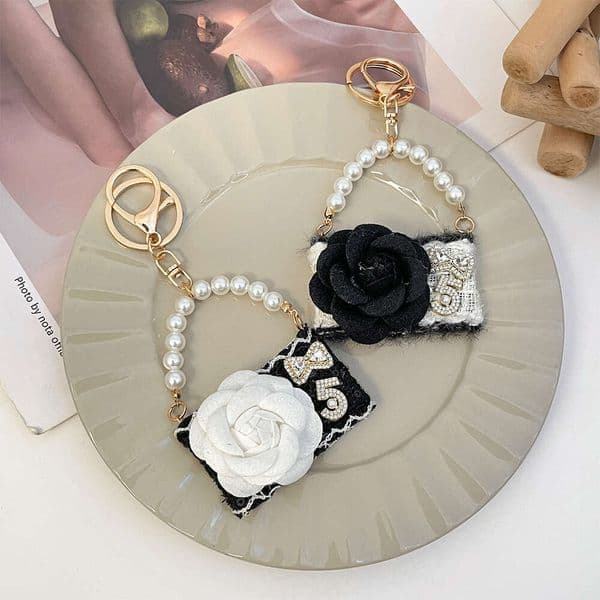 Elegant Camellia Flower Keychain with Pearl Beaded Chain - Stylish Wristlet for Handbags, Phones & Car Keys, Perfect Gift Shockproof phone case