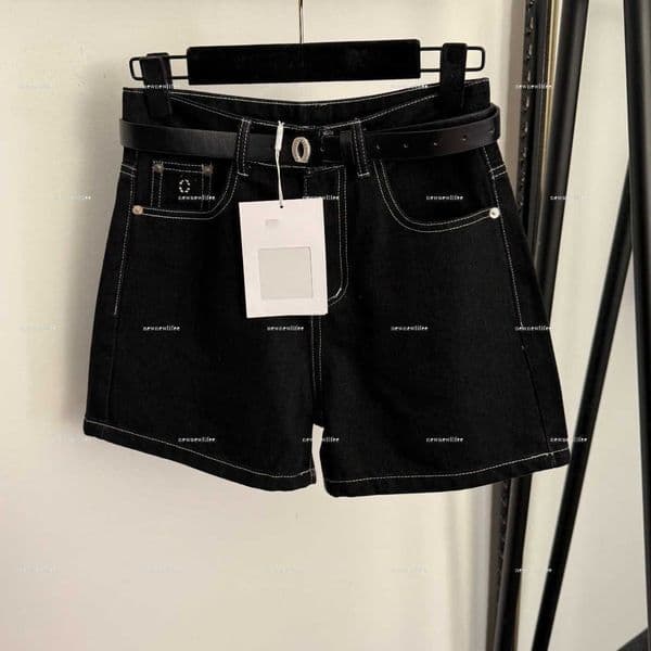 Luxury women pants high quality girls shorts designer clothes women embroidered pocket versatile denim shorts with belt A495X10N000