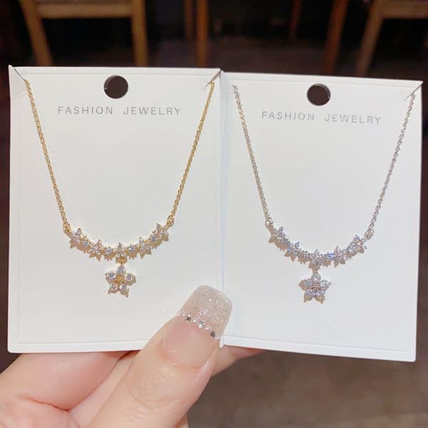 Designer Necklace Dainty Cubic Zirconia Star For Women Minimalist Elegant Clavicle Chain Trendy Delicate Jewelry Accessory