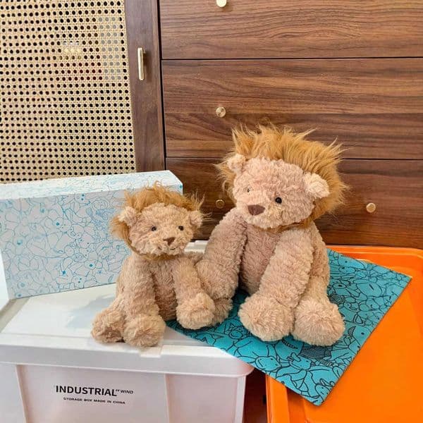 UK JE Wave Large Small Size Soft Plush Lion Doll Companion Baby Toy Cute Stuffed Animal Gift