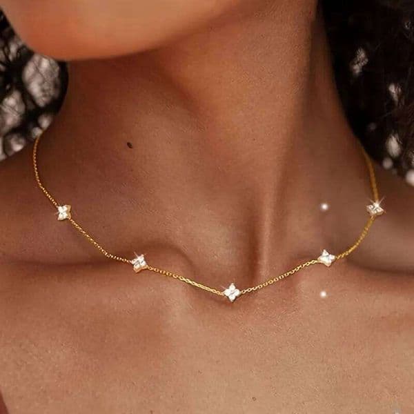Elegant Starfish Pendant Necklace - Versatile Clavicle Chain & Gifting, Perfect for Women, Daily Wear Jewelry