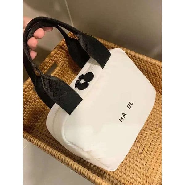 Designer white Handbag Embroidered Camellia Soft Extra Large Makeup Washing Bag 26Y0119