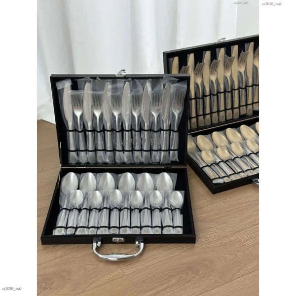 Designer's new knife and fork set Western tableware stainless steel material 6-person meal 24 piece set tableware set