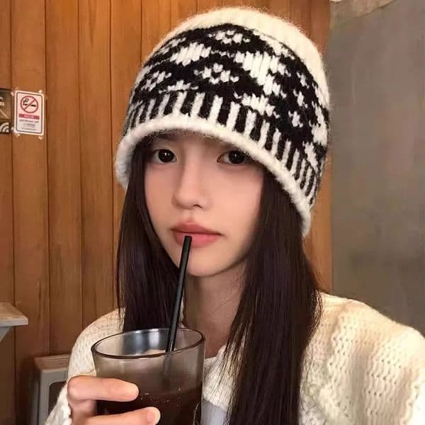 2025 Womens Knitted Cap Wool Mixed Retro Wool Hat For Keeping Warm Big Head Sized Cold Proof Hat For Male Head 260113
