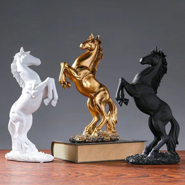 Resin Statue Golden White Black Horse Figure Nordic Abstract Ornaments For Figurines For Interior Sculpture Room Home Decor 260119