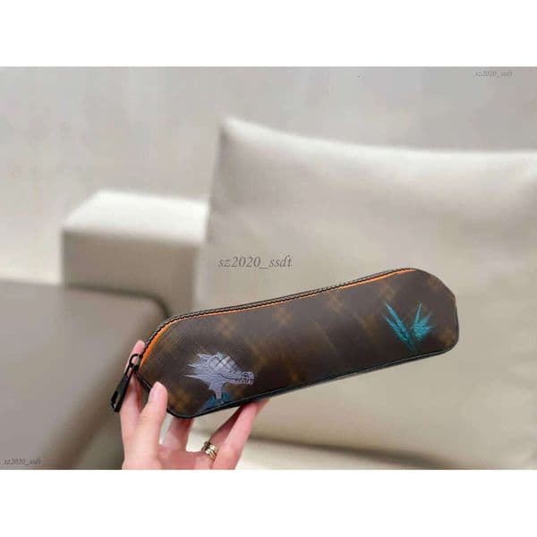 Pen pencil storage bag cosmetic brush storage bag zipper cylinder barrel purse handbag perfume bag