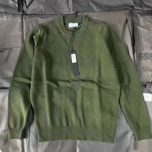 Mens designer sweaters islanda sweater Warm couple Spliced Badge Basic round neck pullover knitted couple sweater