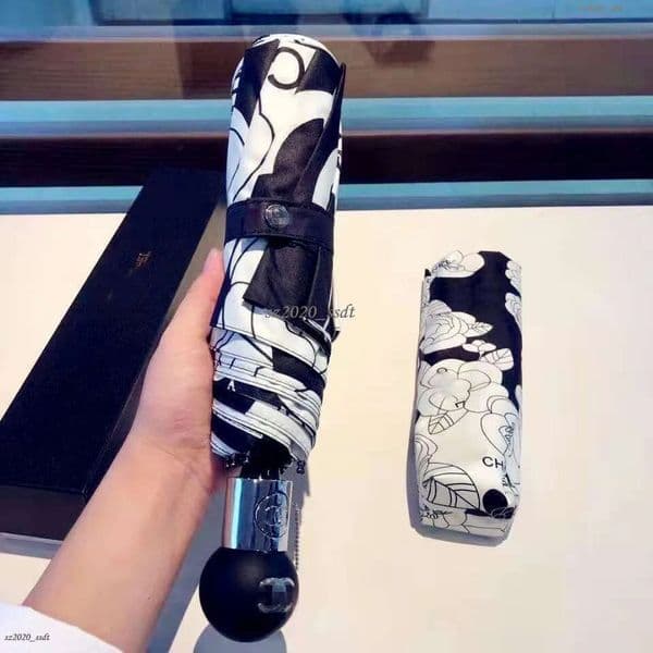 Designer Umbrella Flower Umbrella Letter Printing Black Glue Snow Anti UV Sunshade Umbrella Round Head Fully Automatic Triple Fold Umbrella