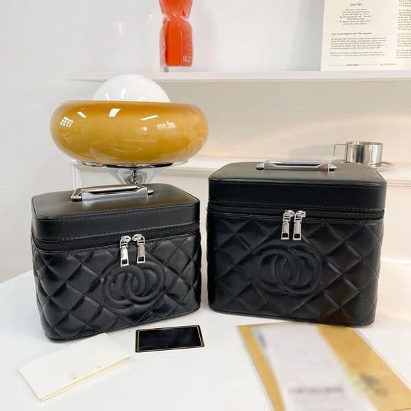 Makeup Bag Cosmetic Bag Designer Bag Shoulder Bag Diamond Quilting Designers Handbag Travel Ladies Purses Toiletry Bag Zipper Shoulder Bag New