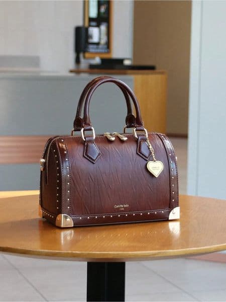 Fashionable highend vintage rivet boxshaped bag personalized street handbag Boston 260119