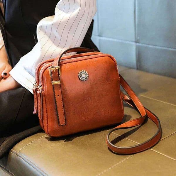 2023 Vintage Style Shoulder Bag Simple Square Crossbody For Women Compartment Handbags Designer Female Messenger Bags