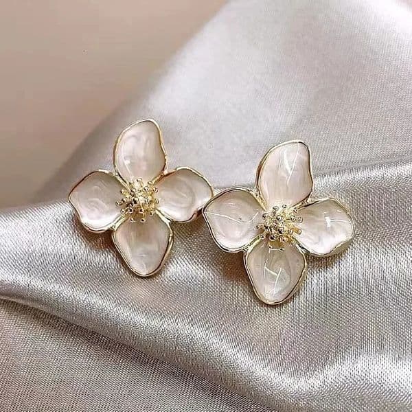 Fashion Korean Women Retro Drip Glaze Red Flower Earring for Delicate Earrings Couple Engagement Jewelry Gift 260112