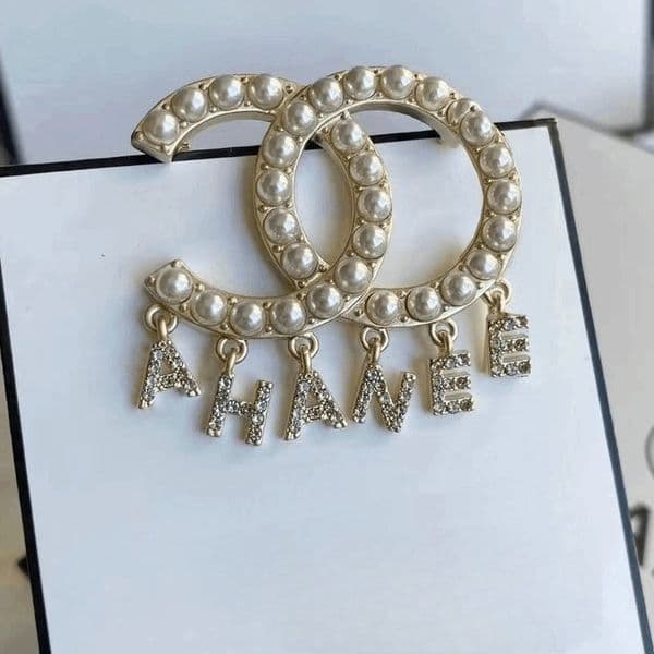 Brand Designer Brooch C Letter Pins Brooches Luxury Women Crystal Pearl Brooch Suit Pin Wedding Party Jewerlry Accessories Gifts
