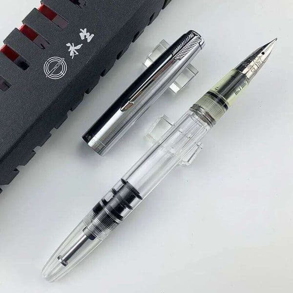 Classic Wingsung 601A Fountain Pens Vacuum Filling Acrylic Resin Ink Window Barrel Design Writing Stationery With Box 26Y0126