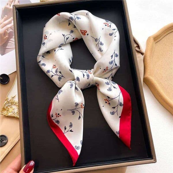High Quality Luxury Brand Matching Color Silk Scarf Summer Women 70x70cm Hijab Hair Band Shawl Travel Towel Female Bandana 26Y0126