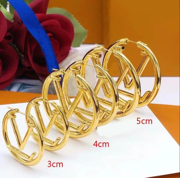 26ss Luxury big gold hoop earrings for lady women orrous girls ear studs set Designer Jewelry earring Valentine's Day Gift engagement