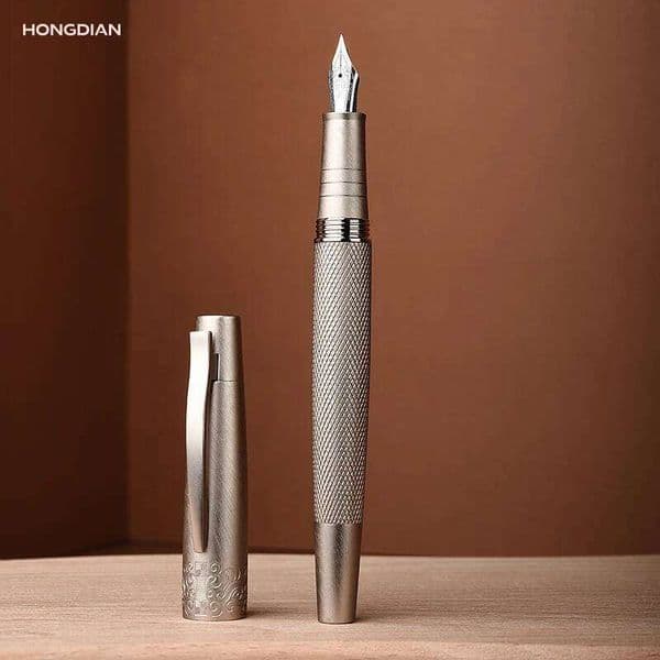 LT Hongdian Gentian Limited 6013S Engravable Art Fountain Bent Nib Calligraphy Gift Replaceable Cartridge Retro Unisex Pen 26Y0126