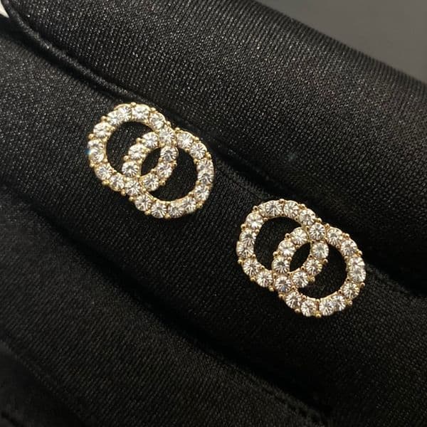 Stud Gold Ear Plated Copper Earrings Fashion Women Letter Diamond Crystal Pearl Womens Wedding Classic Jewelry Gifts Never Fading