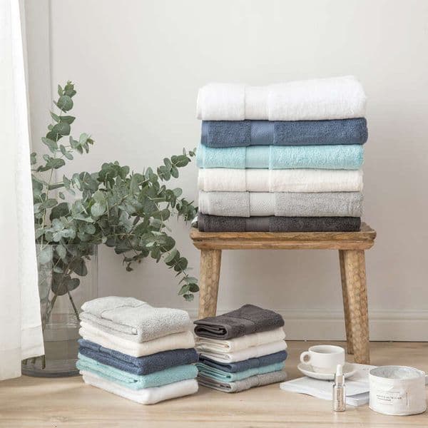 New Solid Skin-Friendly Cool Color Adult Face Absorbent Bath Towel Gift Quick-Dry