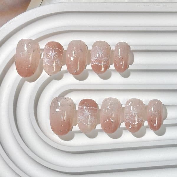 durable ombre effect artificial polishon acrylic tips artisanal precision for effortlessly chic hands