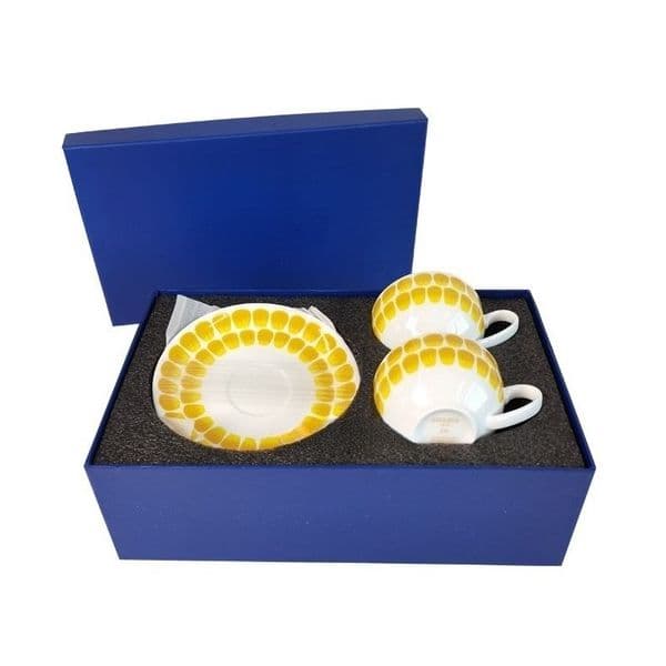 Modern Bone China Dinner Plate & Cup Ensemble Stylish Home Kitchen Essentials in Classic Design