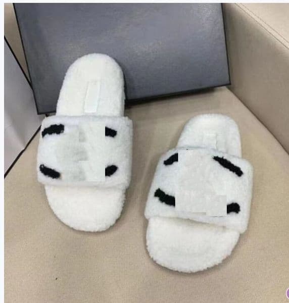designer Louise sandal for ladies plush slippers fluffy cashmere slippers luxury brand letter embroidery Designer keep warm indoor flip flops fashion anti slip