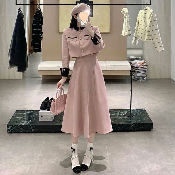 Internet Celebrity Hot French Style Jacket Half Skirt Set Women's Early Autumn High-end Temperament Socialite Two-piece Set Urban Sexy Women's Dress