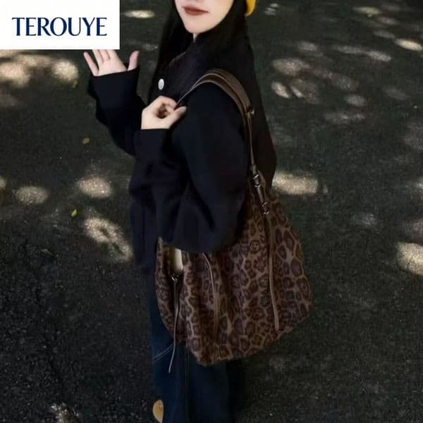 TEROUYE Pink leopard print design women's handbag autumn and winter new retro luxury bag fashionable versatile shoulder Bag bag