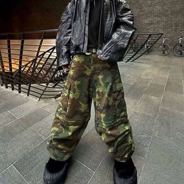 Color Match Multi-pockets Camouflage Cargo Pants for Men and Women Streetwear Patchwork Baggy Overalls Wide Leg Loose Trousers C260205