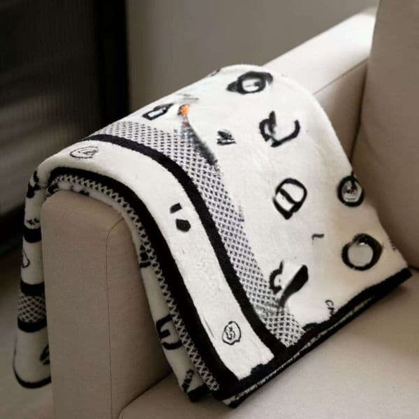 Class A Milk Velvet Winter Thickened Ins Style Double Fresh Dormitory Bed Sheet Office Nap Blanket B5