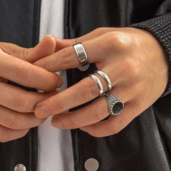 4Pcs Retro Simple Stainless Steel Opening Adjustable Wide Men's Gothic Pattern Metal Ring Casual Jewelry XJ260127
