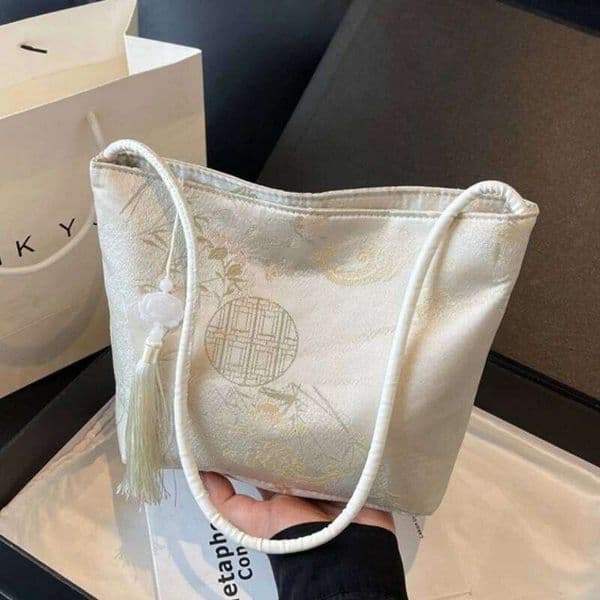 New Chinese Style Small Shoulder Bags For 2026 Luxury Fine Embroidery Ladies Handbags Trendy Women Bucket Bag