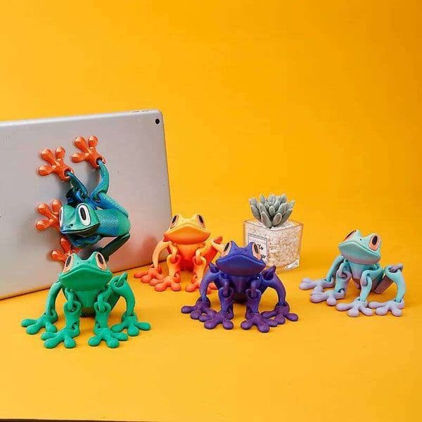 1/3/5 Pcs 12cm Long Unique Newest Toys High-Tech 3D-Printed Magnetic Flexible Frog with Magnet Joints Movable Fridge Ornament 26H0128