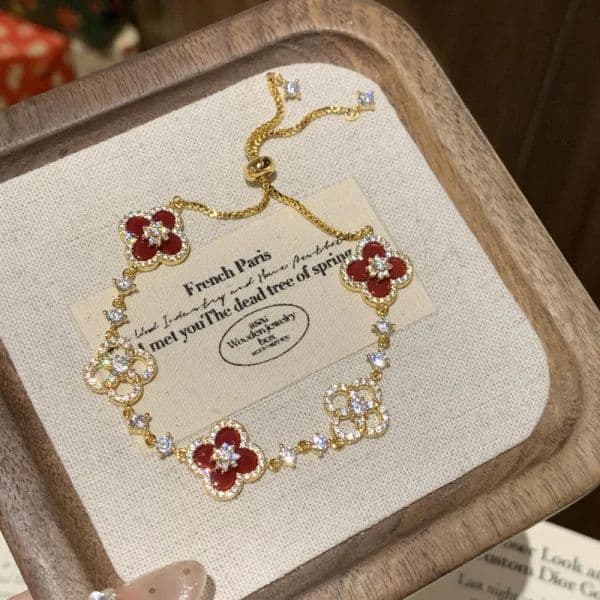 Gold Tone Clover Shaped Link Bracelet Shell & Crystal Accents Elegant Party Jewelry And Daily Wear Gift For Her High Quality And Stylish Jewelry