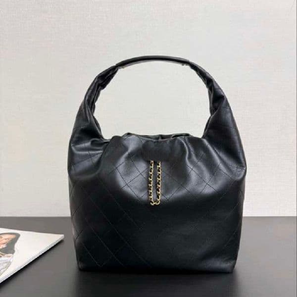 Designer makeup bag Shoulder Bags Women Classic Handbag leather Messenger Underarm Bag Lady Purse new style summer travel Letter Cosmetic Bag Vanity Bag 6699.
