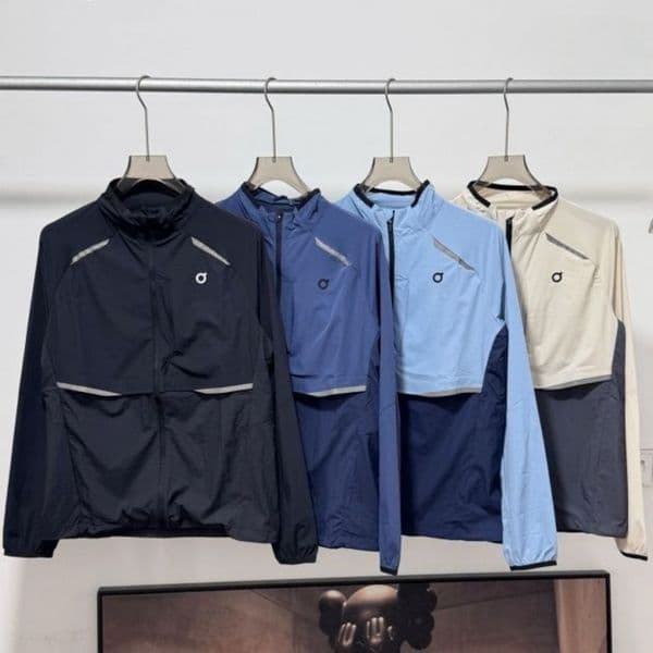 ON Run Summer New Sunscreen Clothing Men's Hooded Thin Jacket Outdoor Loose Jacket Waterproof Breathable Skin Clothing Multi pocket Coat