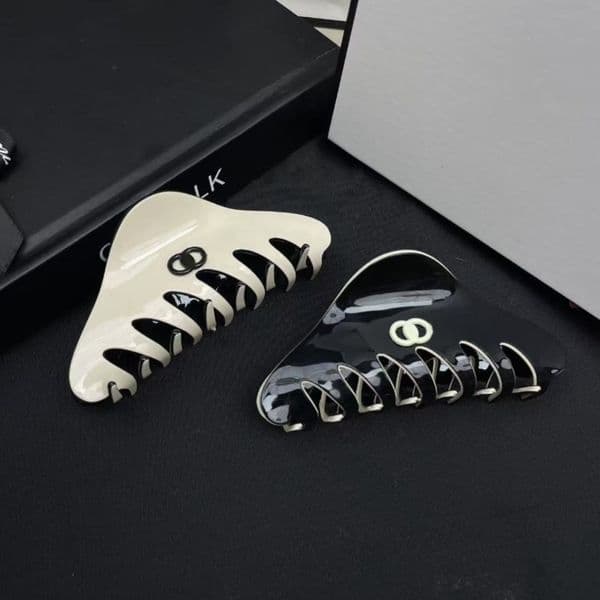 Luxury Fashion Womens Designer Hair Clips Claws Square Crabs Clip For Women Hair Clip Brand Hair Accessories