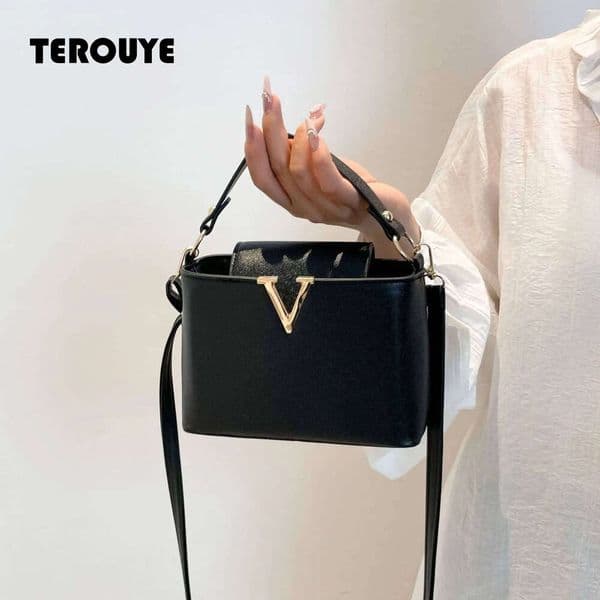 Luxury Women's Tote Chic V Shaped Stylish Pu Leather Bucket Bag, Top Cover Handbag Women Shoulder Crossbody Bag For Woman TEROUYE