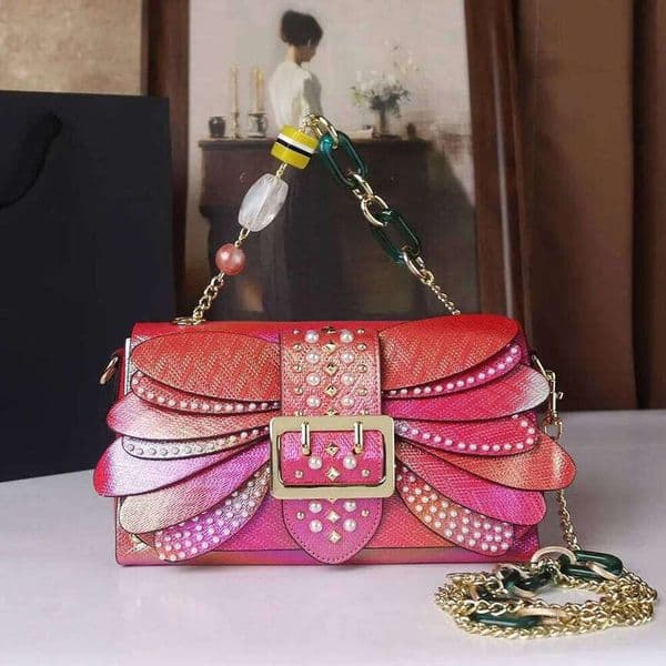 TAURUSCIAGA Fashion Handheld Banquet Women's Pearl Colorful Gradient Crossbody Rivet Decorative Chain Bee Wings Shoulder Bag Niche Tote Bag