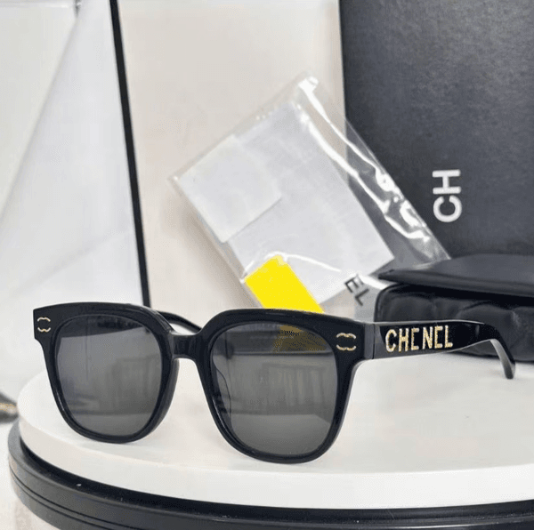 Luxury designer sunglasses for women letter Vintage Square mens drive sunglasses fashion Beach shading UV protection polarized glasses gift
