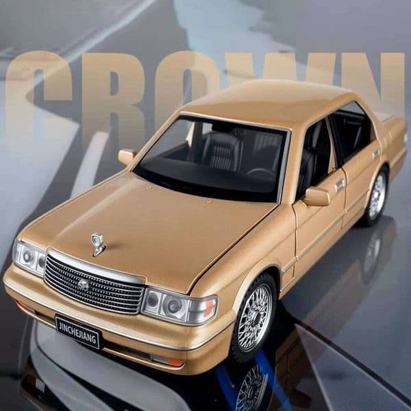 1/32 Metal Die-cast Toyota Crown Automobile Model Simulation Sound and Light Belt Base Children's Toys Birthday Gift Y260130