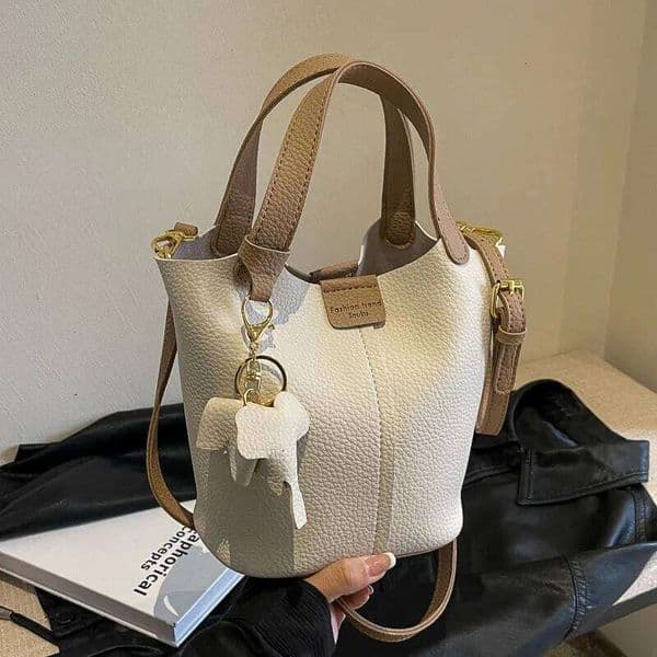 Women's PU Leather Bucket Fashionable French Niche Designer Large Capacity Versatile Commuter Crossbody Travel Tote Bag