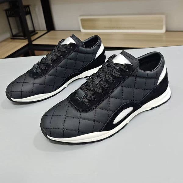 2026 Top quality fashion Classic Lace-up tennis shoes Luxury designer black White Genuine Leather Running sneakers trainers casual shoe Leisure walk shoes 35-42