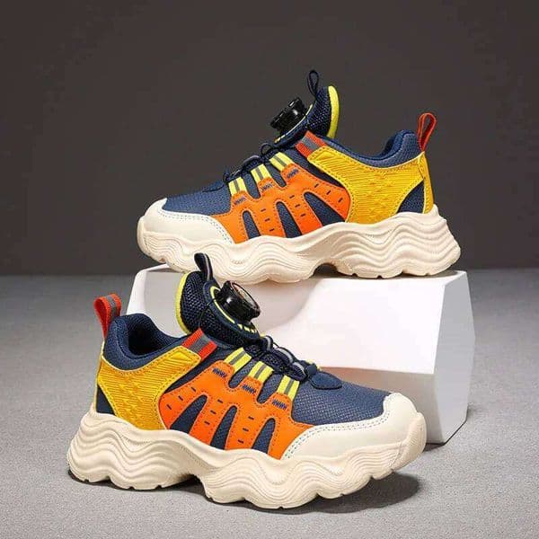 Kids Breathable Mesh Sports for Children Lightweight Running Shoes 2026 New Casual Sneakers Boys Trainers