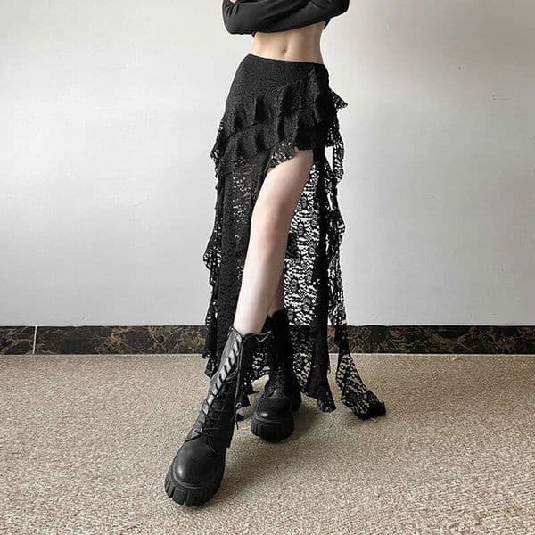 Cross-border European American style spring, autumn, and summer new women's clothing, unique design black lace wavy ruffle hem skirt